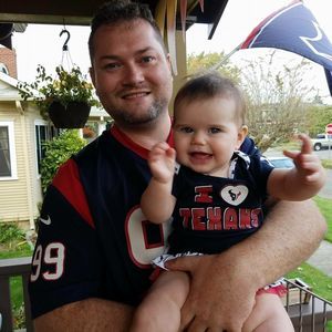 Meet your Posher, Casey